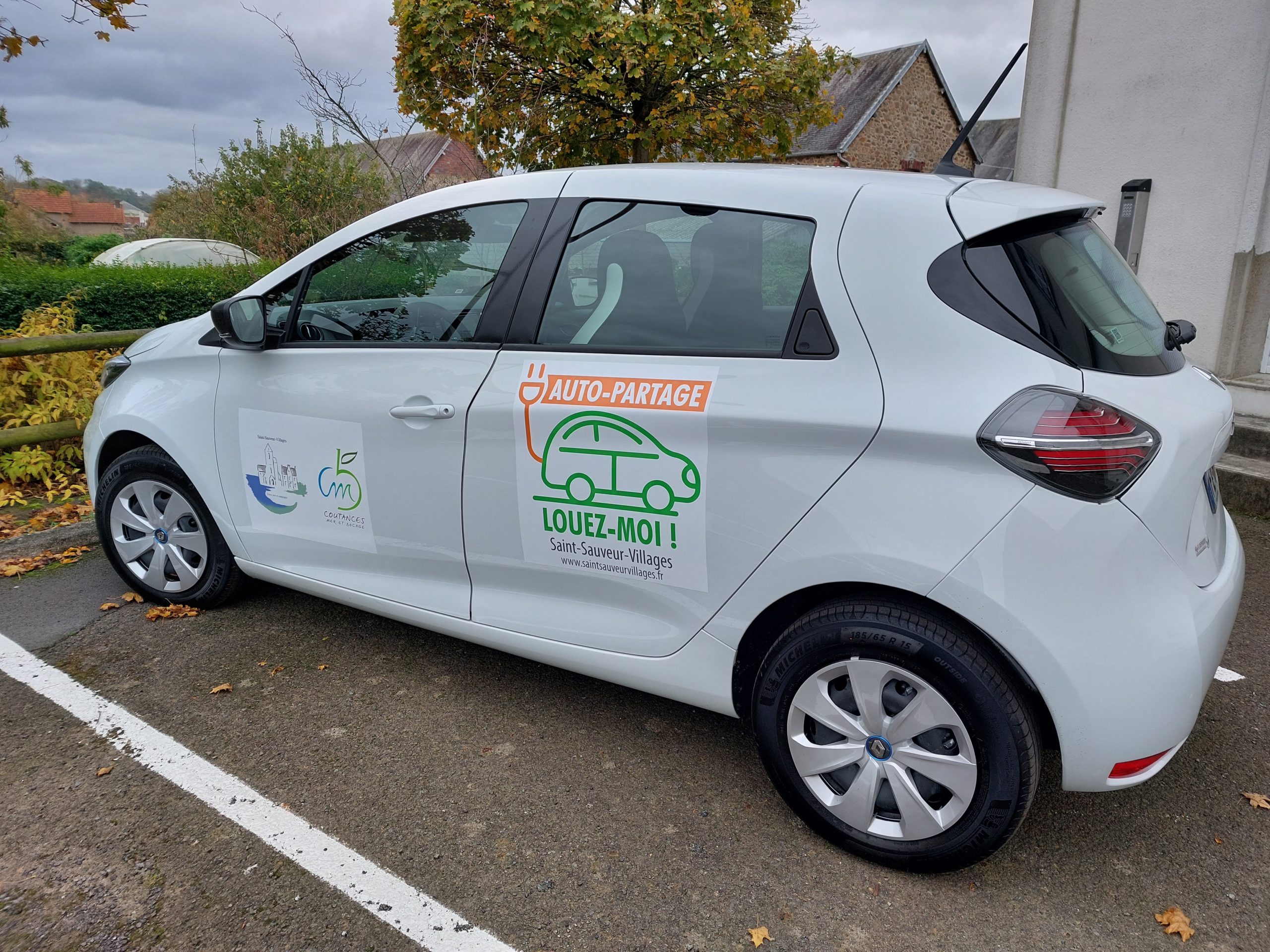 Réserver votre véhicule électrique à Saint Sauveur Villages